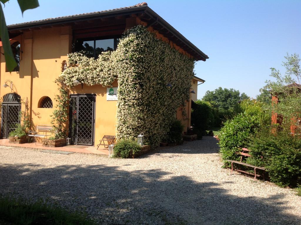 Azienda Agrituristica Santissima Trinita Budrio  Exterior foto
